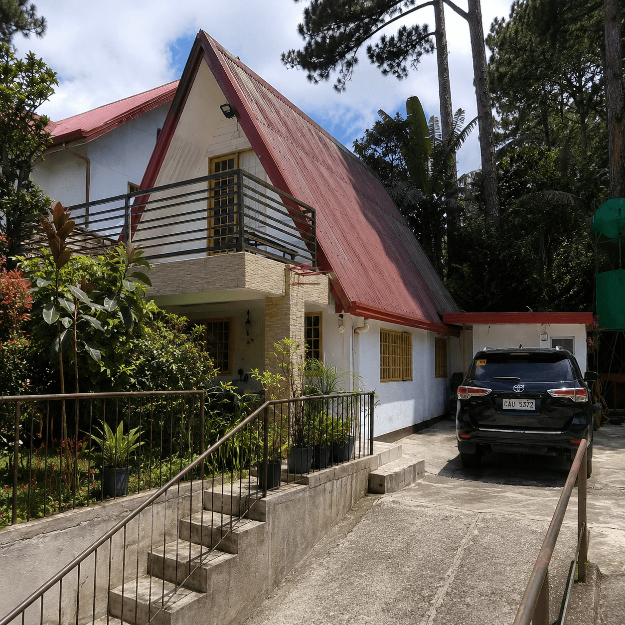 Vos Private Villa — exterior view, Camp 7 Baguio